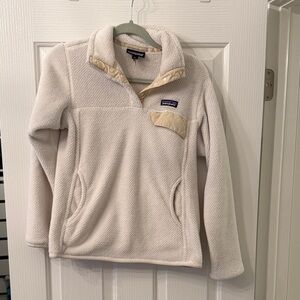 Patagonia Off-White Fleece Pullover